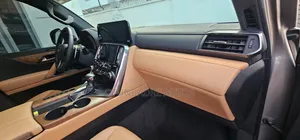 Lexus LX 600 2024 Beige