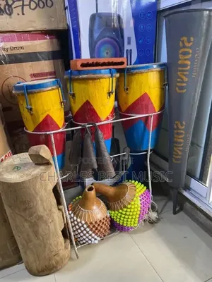 Native Bongo Wood Ekwe Ogene ALo Ichaka Clelf