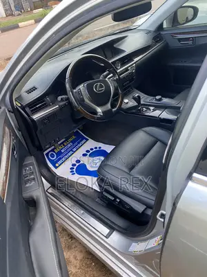 Lexus ES 2013 Silver