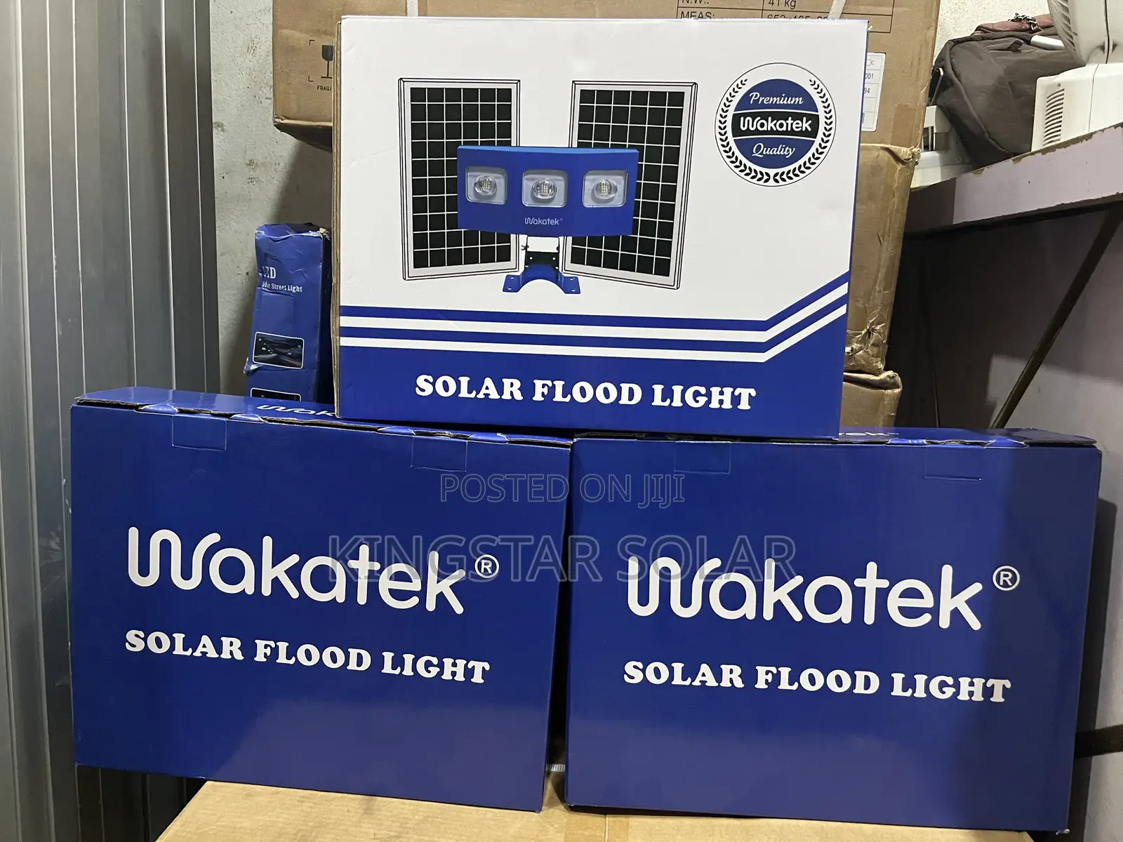 300w Wakatek Solar Flood Light