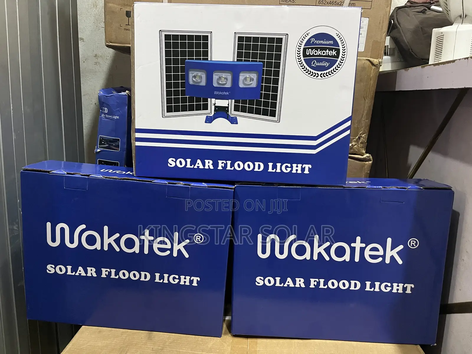 300w Wakatek Solar Flood Light
