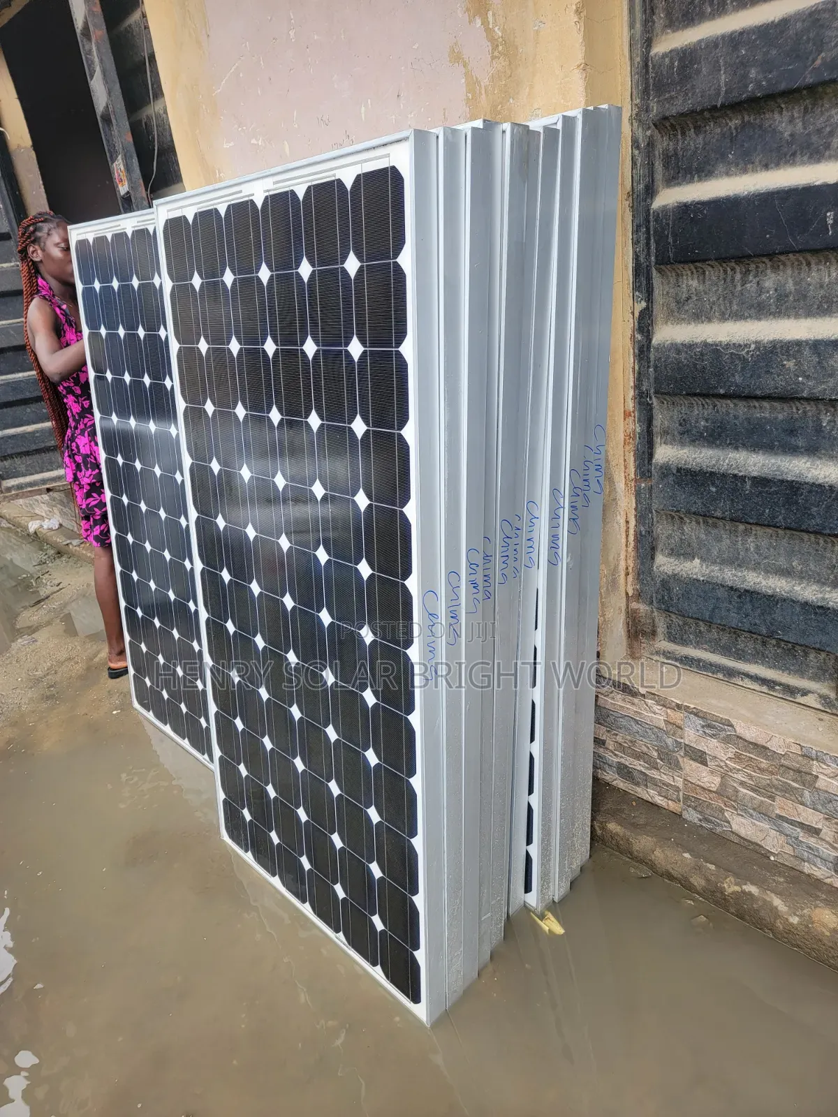 250w Canadian Panel