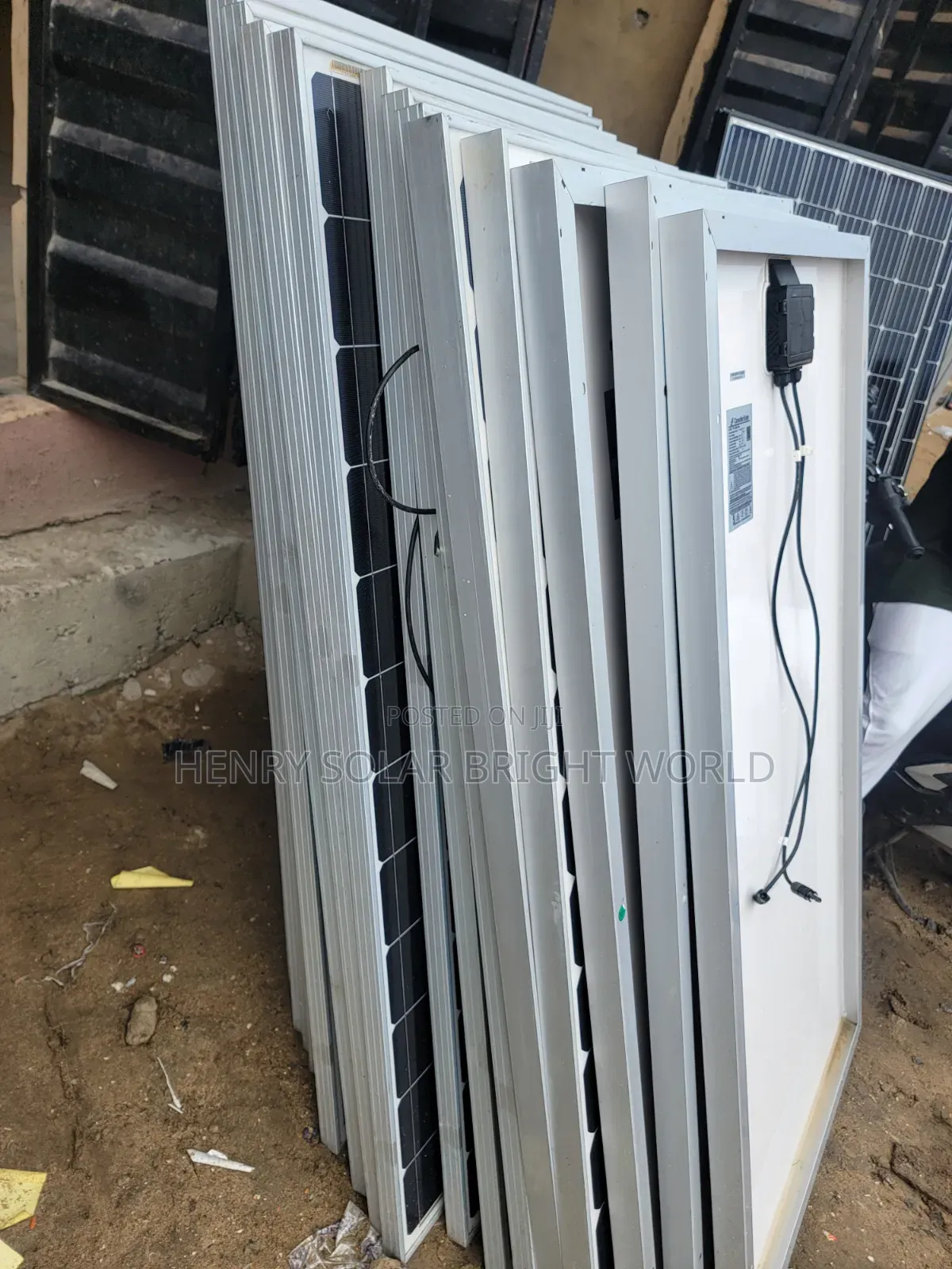 250w Canadian Panel