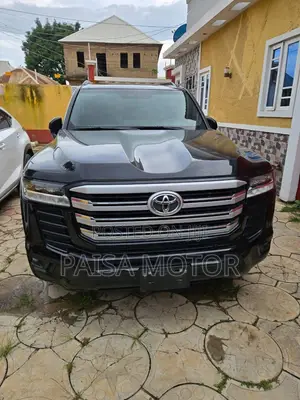 New Toyota Land Cruiser 2025 Black