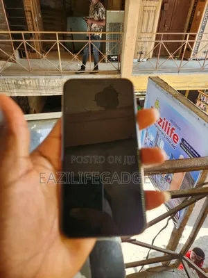 Apple iPhone 11 Pro 64 GB Gold