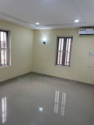 3bdrm Apartment in Mende for rent