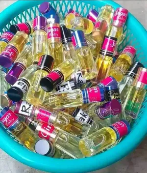 Oil Perfume , Body Sprays, Rollon, Perfume in Wholesale Prices
