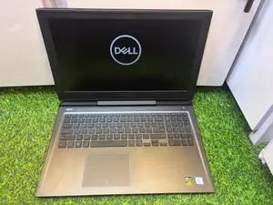 Laptop Dell G7 15 7588 16GB Intel Core i7 SSD 256GB