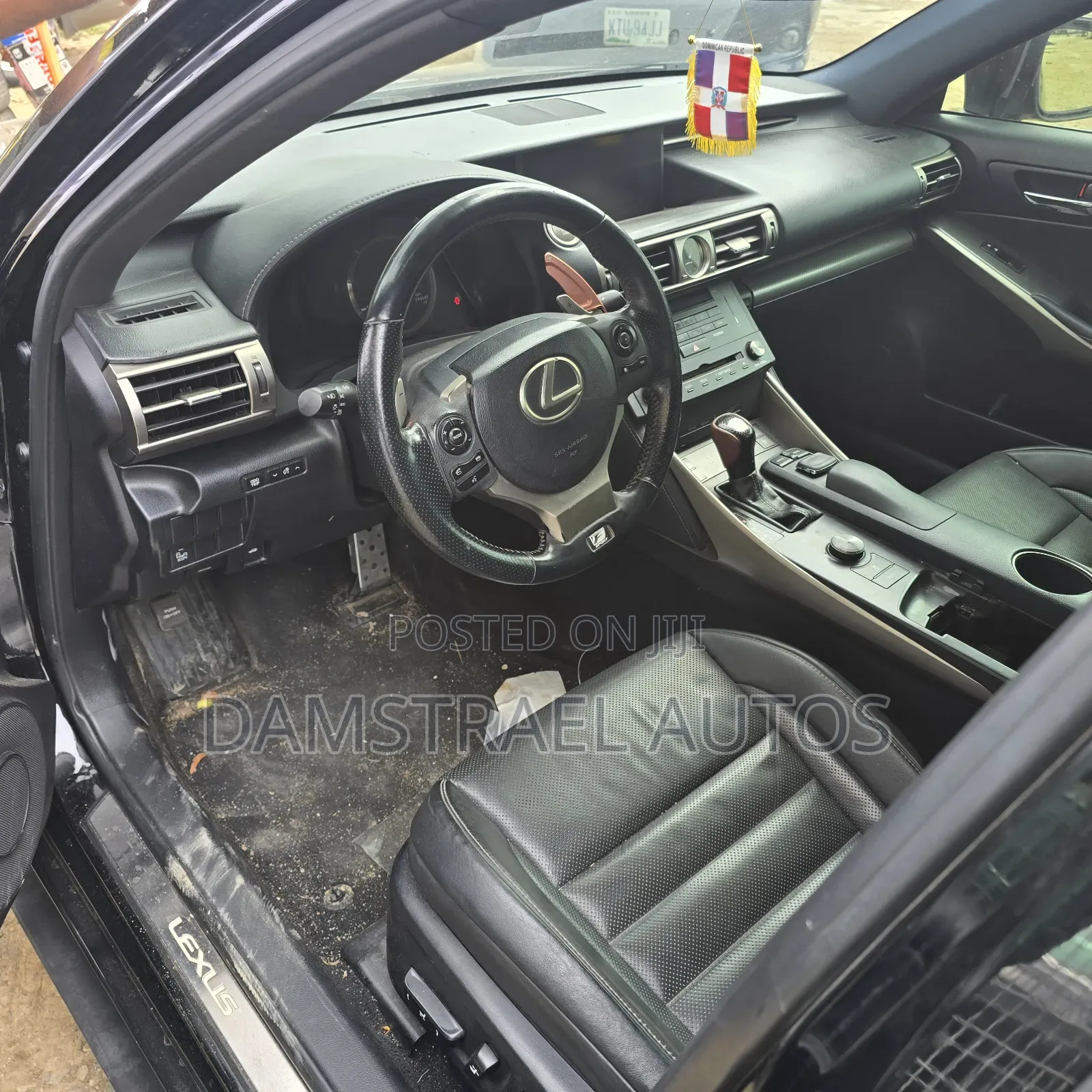 Lexus IS 2015 Black