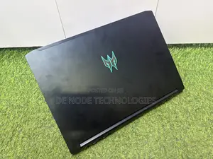 Laptop Acer Predator Triton 300 16GB Intel Core i7 SSD 512GB