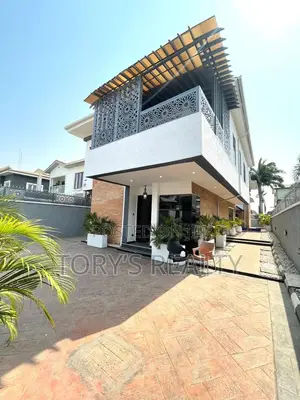 5bdrm Duplex in Lekki Phase 1 for rent