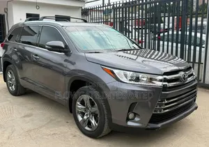 Toyota Highlander Limited Platinum 4x4 V6 (3.5L 6cyl 8A) 2018 Gray