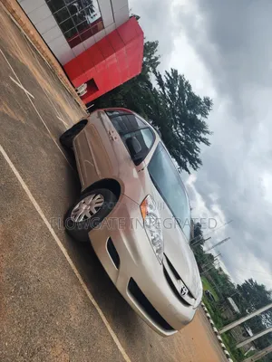 Toyota Sienna LE FWD 2006 Gold