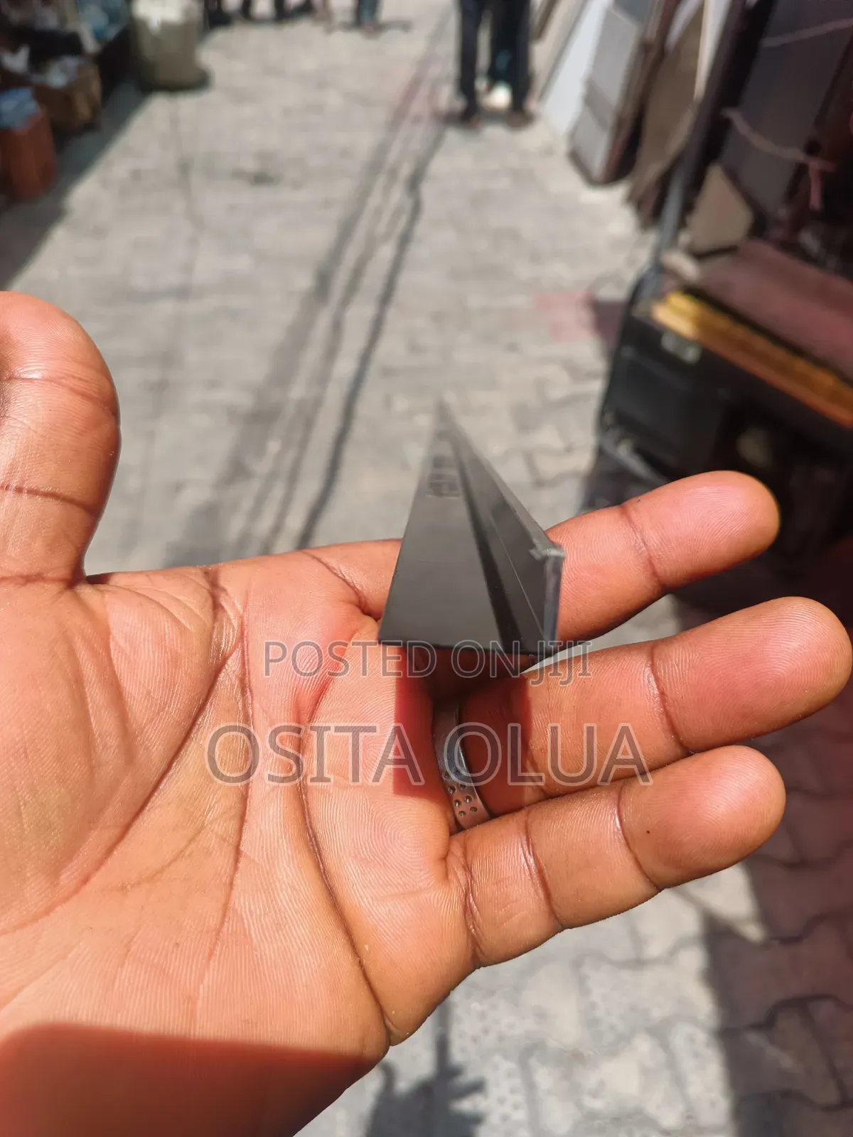 Premium Quality KING Aluminium L Shape Edging / Strips