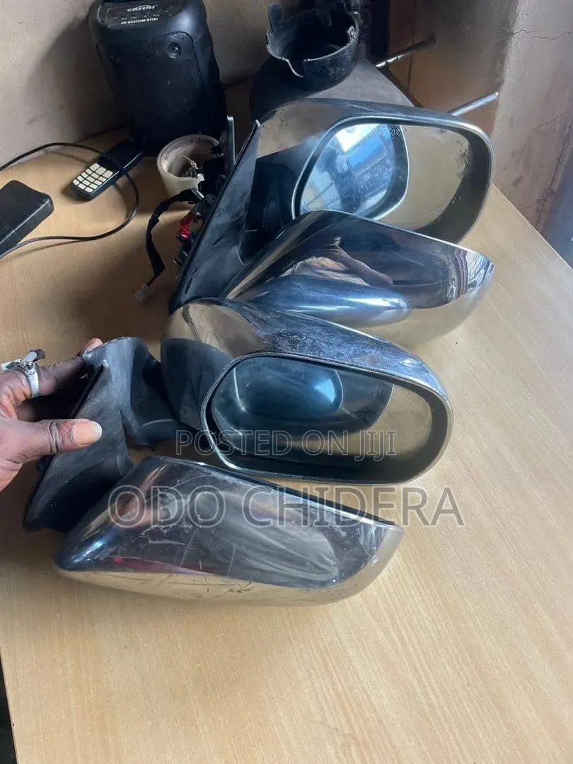 Side Mirror Hiace Automatic