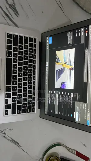 Laptop Apple MacBook 2013 4GB Intel Core 2 Quad SSD 140GB