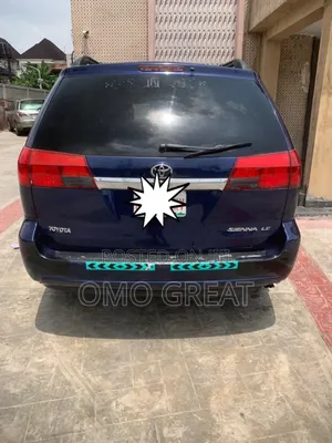 Toyota Sienna 2005 Blue