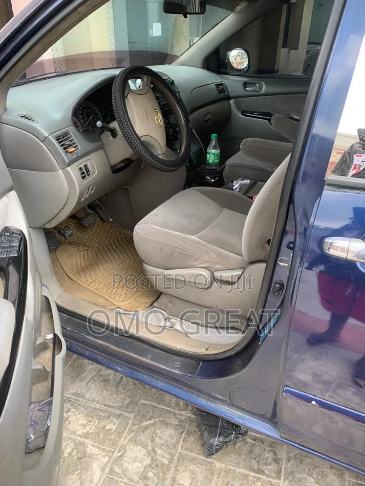 Toyota Sienna 2005 Blue