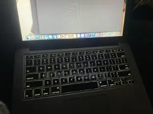 Laptop Apple MacBook 2013 4GB Intel Core 2 Quad SSD 140GB