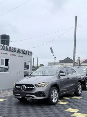 Mercedes-Benz GLA 250 2021 Gray