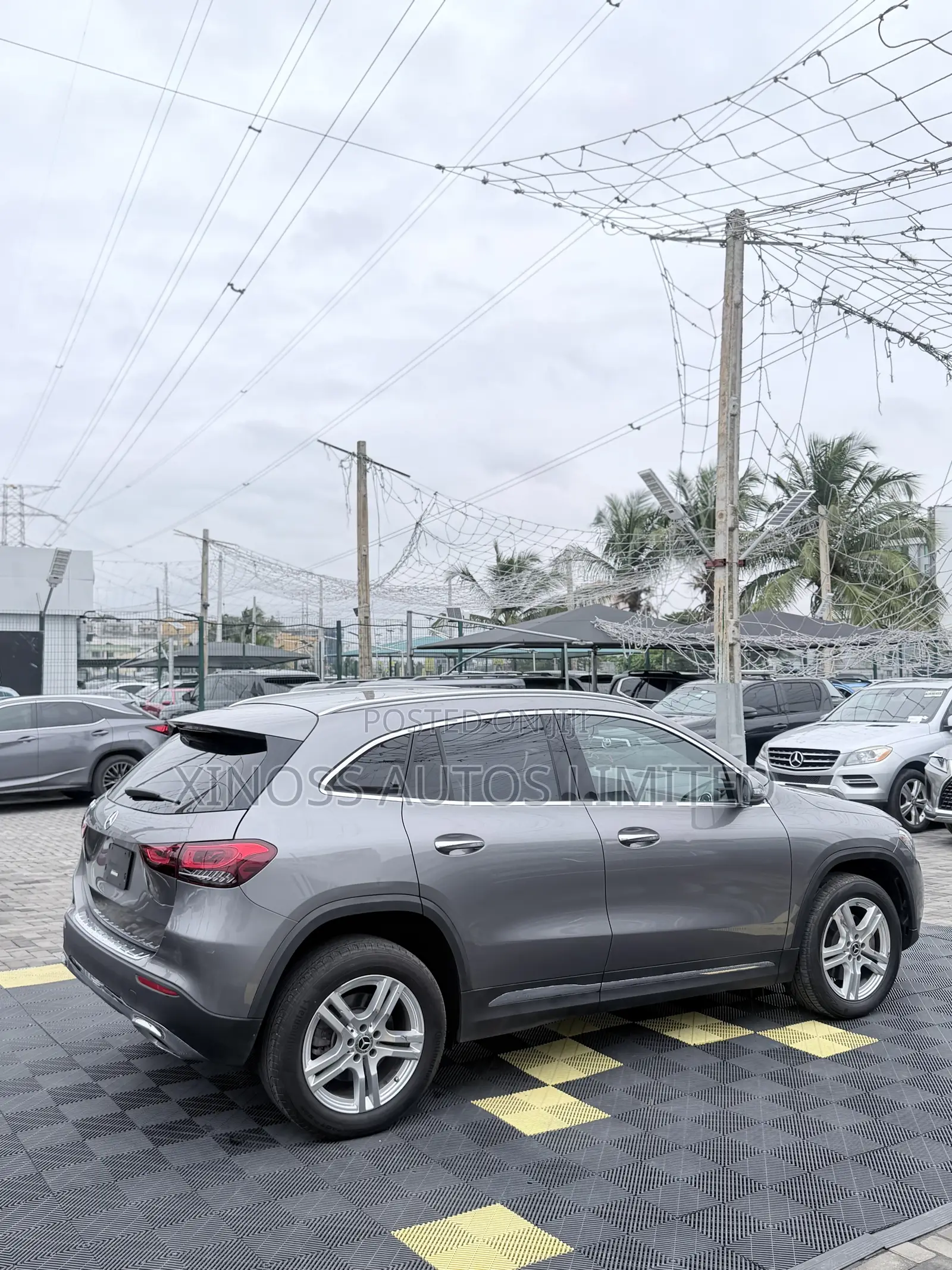 Mercedes-Benz GLA 250 2021 Gray