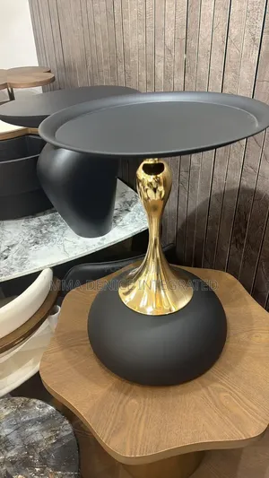 Luxury Modern Side Table – Black Gold Accent Table