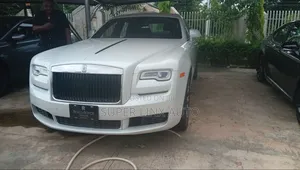 Rolls-Royce Ghost 2019 White