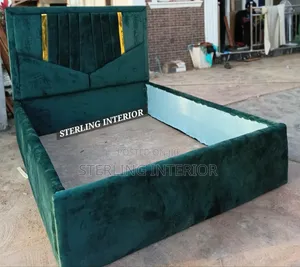 Padded Bedframe 41⁄2 by 6