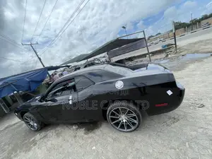 Dodge Challenger 2013 Black