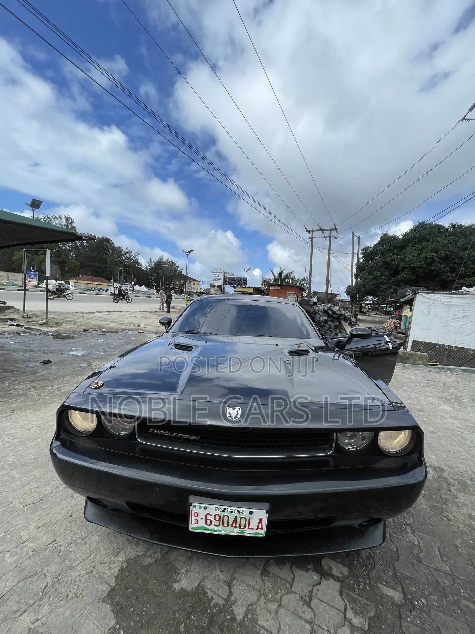 Dodge Challenger 2013 Black