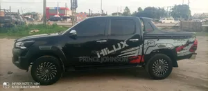 Toyota Hilux 2009 Black