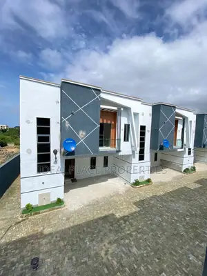 2bdrm Townhouse/Terrace in Ajah for sale