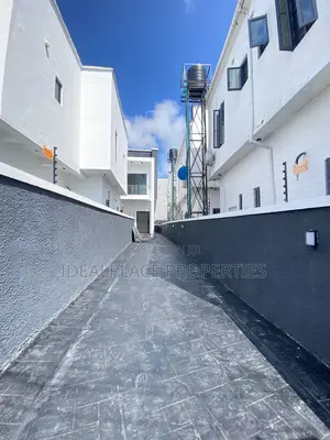 4bdrm Duplex in Sangotedo for sale
