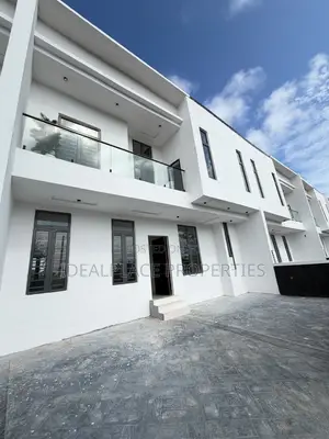 3bdrm Duplex in Sangotedo for sale