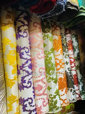 Brocade Damas and Oganza Damas for Classic Women