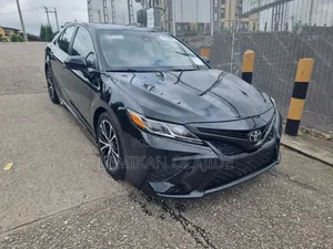 Toyota Camry 2020 Black
