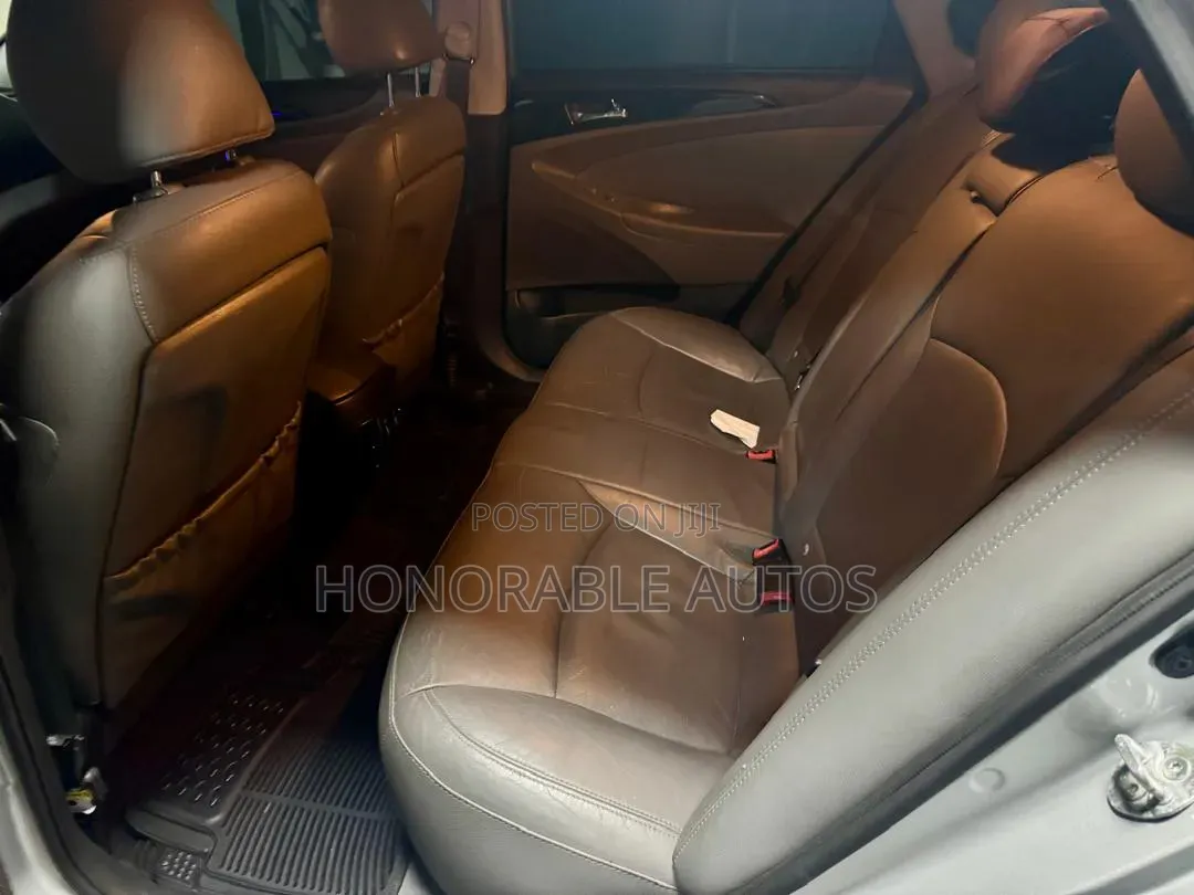 Hyundai Sonata 2013 Silver