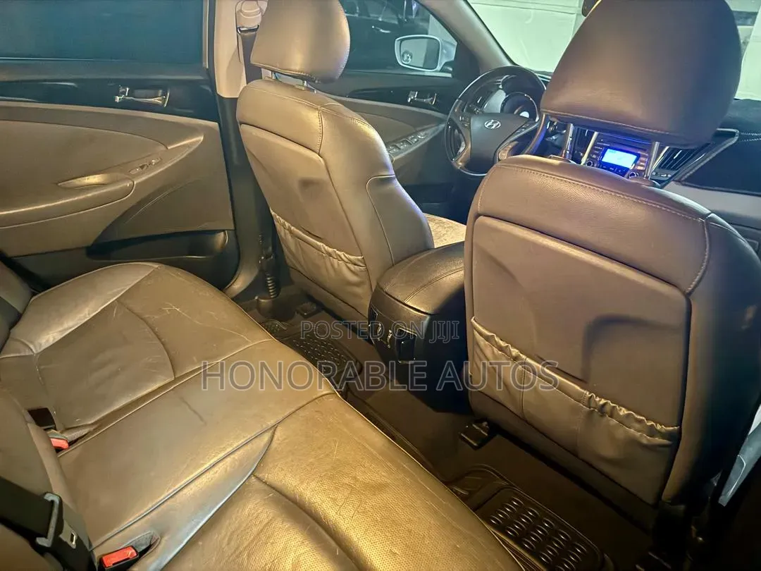 Hyundai Sonata 2013 Silver