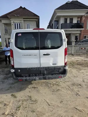 Ford E250 2015 White