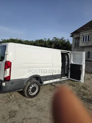Ford E250 2015 White