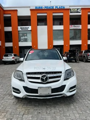 Mercedes-Benz GLK-Class Base GLK 350 4dr 4x2 (3.5L 6cyl 7A) 2015 White
