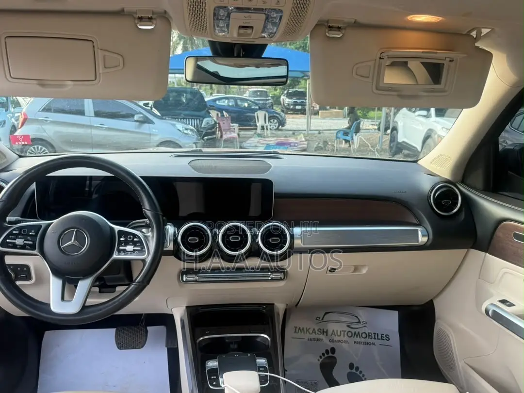 Mercedes-Benz GLB-Class GLB 250 4MATIC 2020 Blue