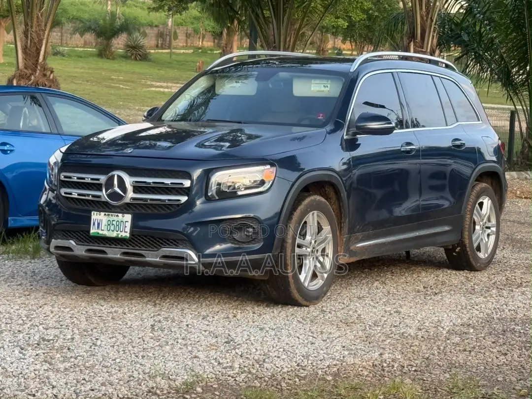Mercedes-Benz GLB-Class GLB 250 4MATIC 2020 Blue