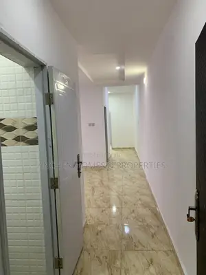 2bdrm Apartment in Ikota Gra, Lekki for rent
