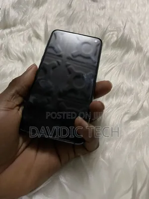 Samsung Galaxy S10e 128 GB Black