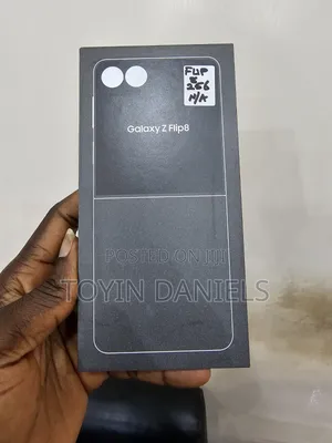 New Samsung Galaxy Z Flip8 256 GB Gray