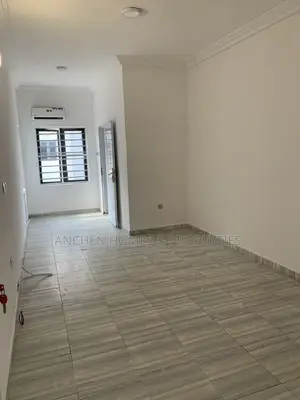 2bdrm Apartment in Ikota Gra, Lekki for rent
