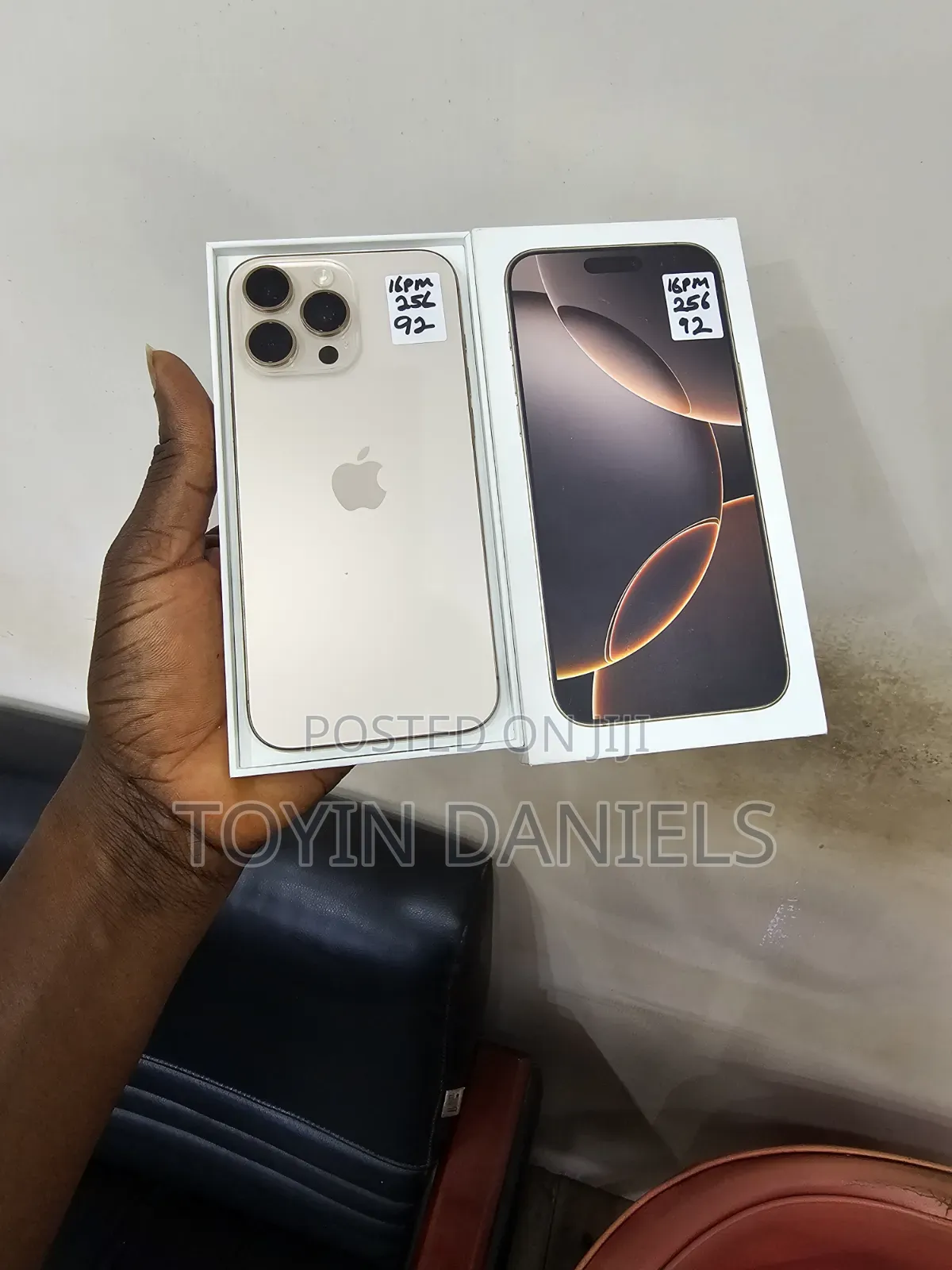 Apple iPhone 16 Pro Max 256 GB Gold