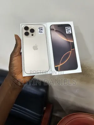 Apple iPhone 16 Pro Max 256 GB Gold