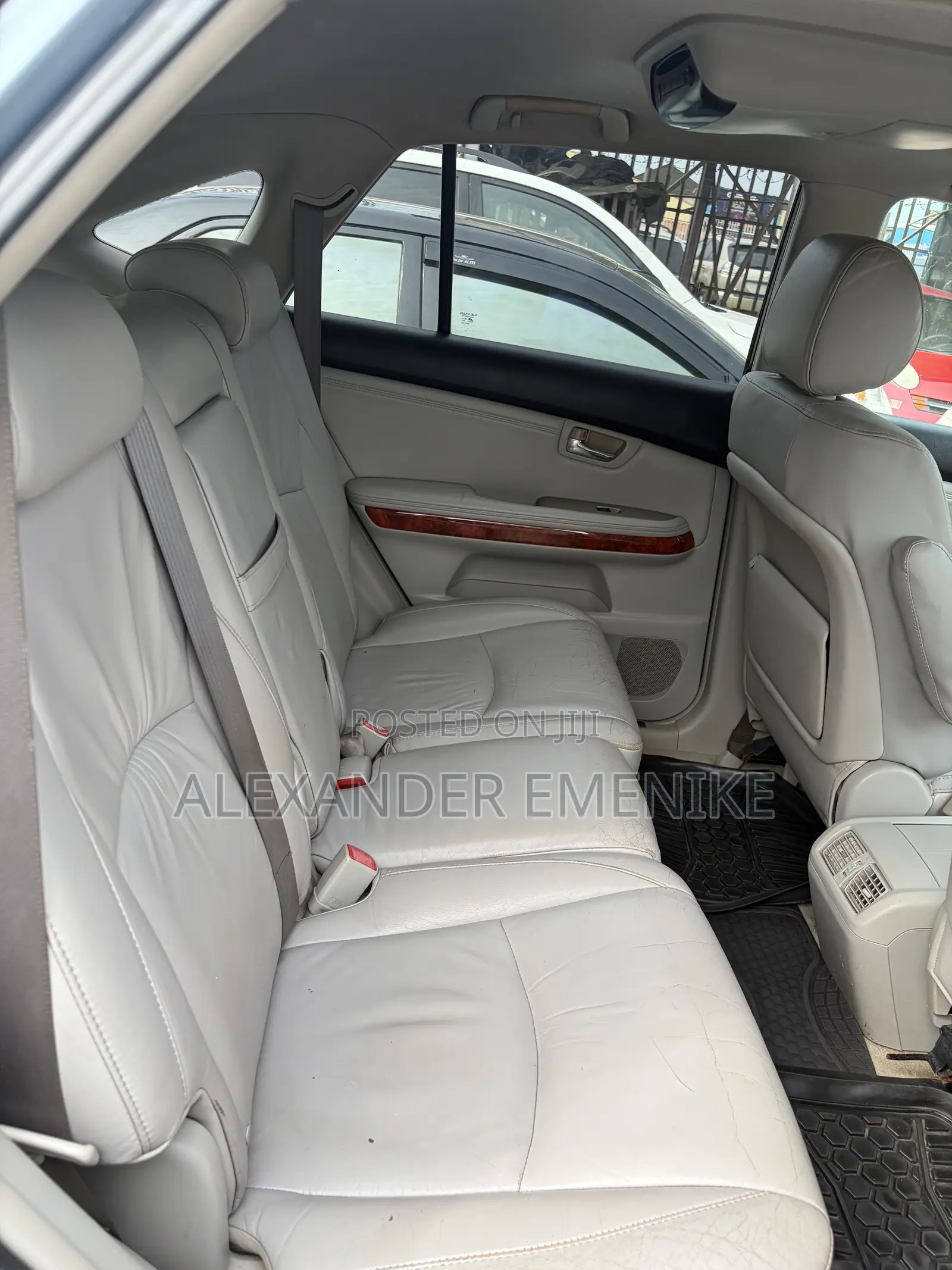 Lexus RX 2005